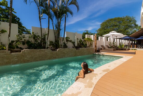 Discover the Best Sober-Friendly Hotels in Santa Teresita for a Peaceful Retreat 1 discover-the-best-sober-friendly-hotels-in-santa-teresita-for-a-peaceful-retreat