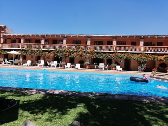 Discover the Best Sober-Friendly Hotels in Tequisquiapan for a Relaxing Getaway 1 discover-the-best-sober-friendly-hotels-in-tequisquiapan-for-a-relaxing-getaway