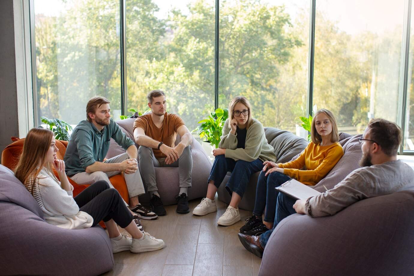 The Ultimate Guide to Choosing the Right Sober Retreat for Your Mental Health 1 the-ultimate-guide-to-choosing-the-right-sober-retreat-for-your-mental-health