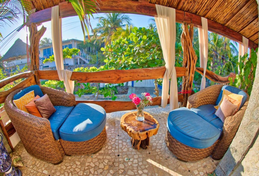 Ultimate Guide to Sober-Friendly Hotels in Acapulco for a Relaxing Retreat 1 ultimate-guide-to-sober-friendly-hotels-in-acapulco-for-a-relaxing-retreat